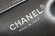 Chanel Pearl Handbag - Image 9