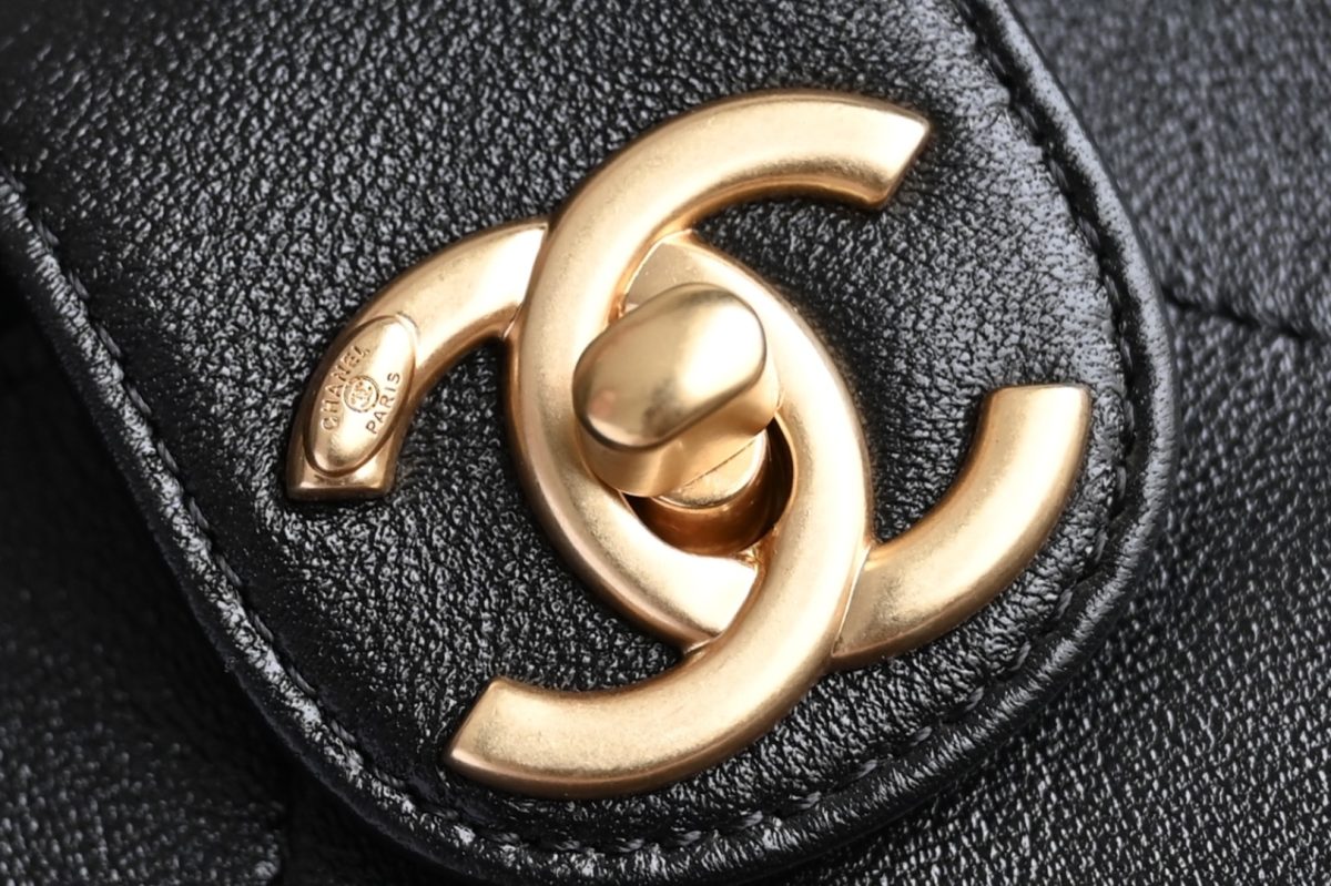 Chanel Shopping Bag - Image 6