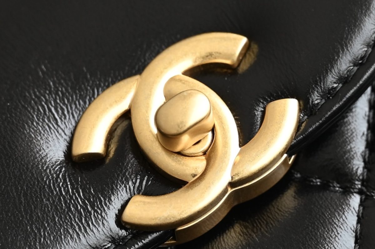 Chanel Handbag - Image 6