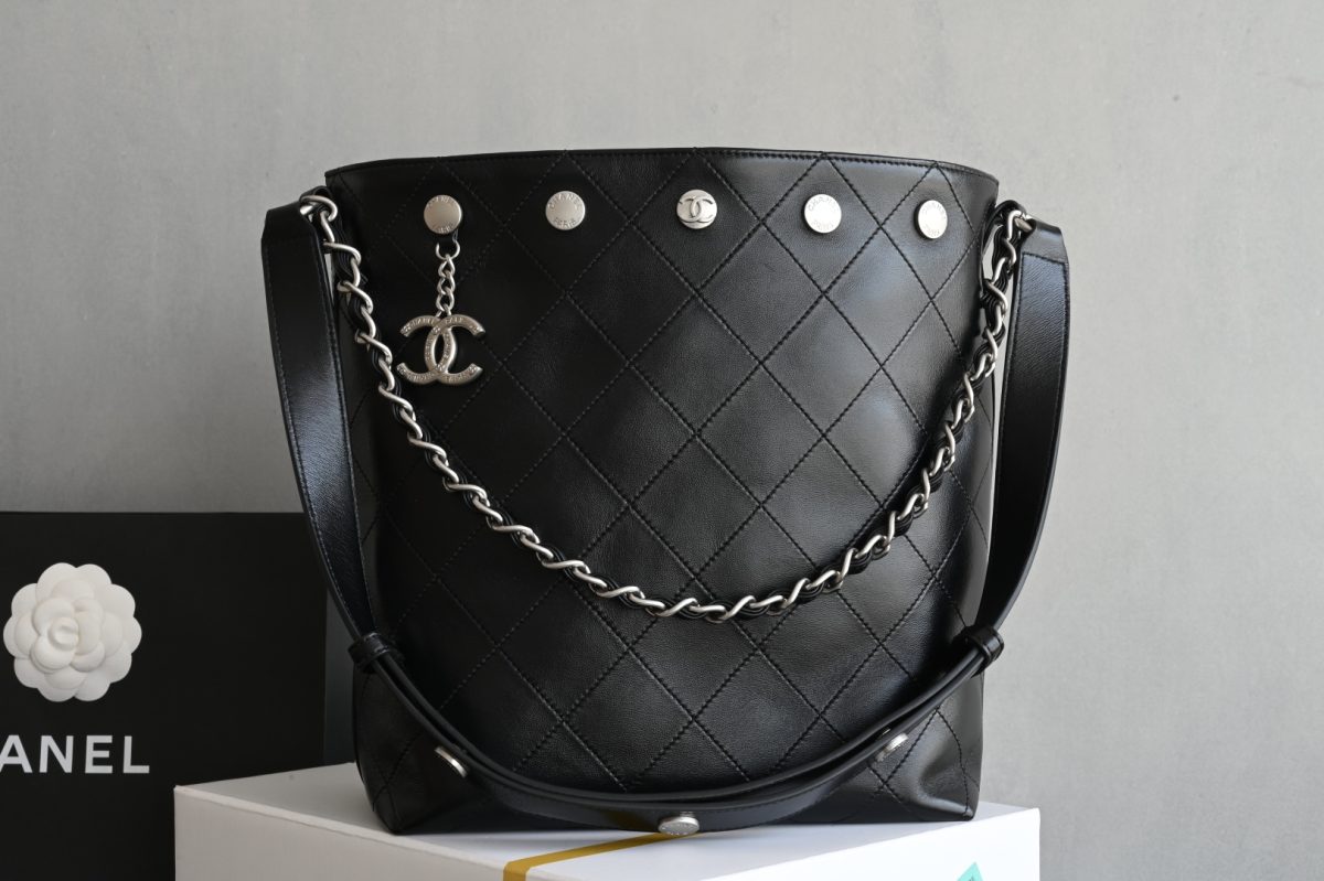 Chanel Shopping Bag - Image 1