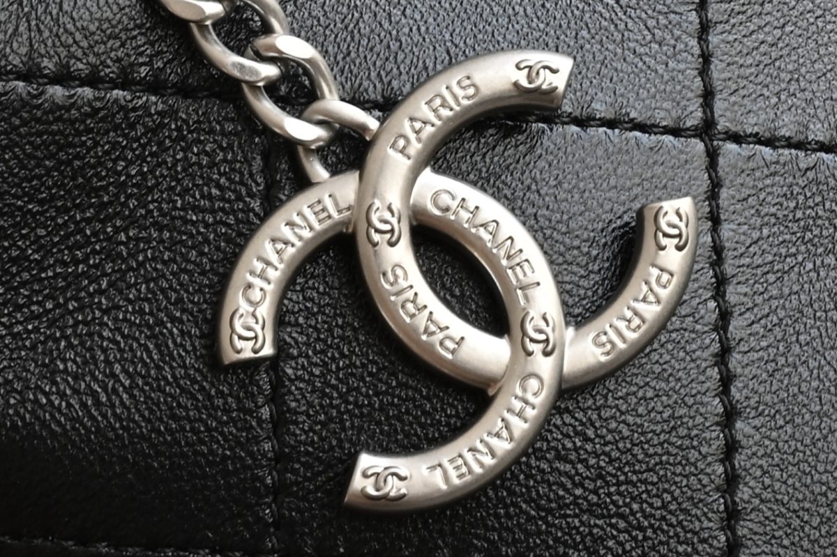 Chanel Shopping Bag - Image 5