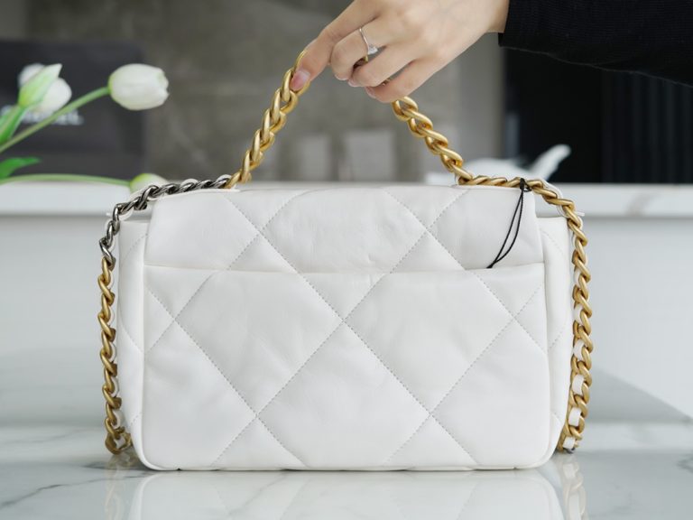 Chanel 19bag photo review