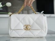 Chanel 19bag - Image 3