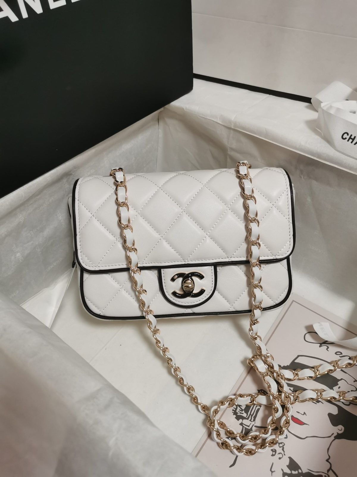 Chanel Chain Bag - Image 1