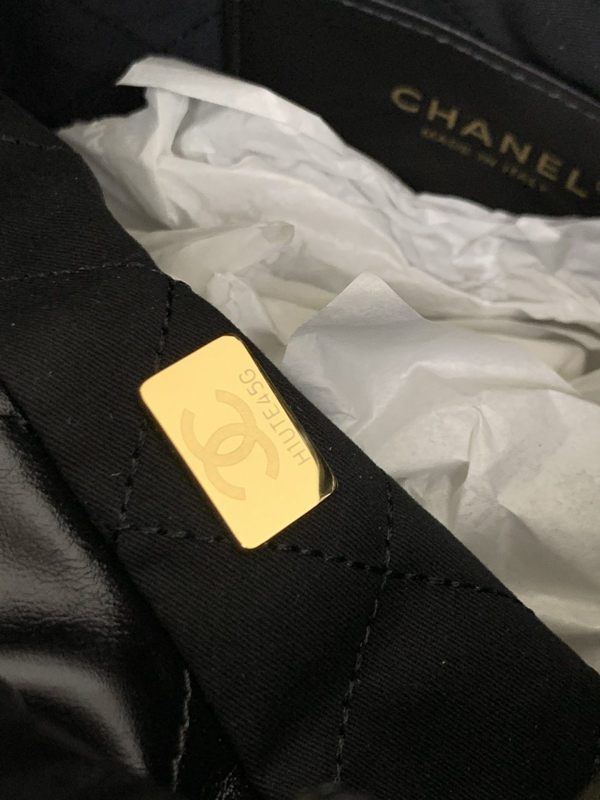 Chanel Mini 22bag - Image 9