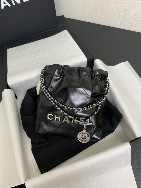 Chanel Mini 22bag