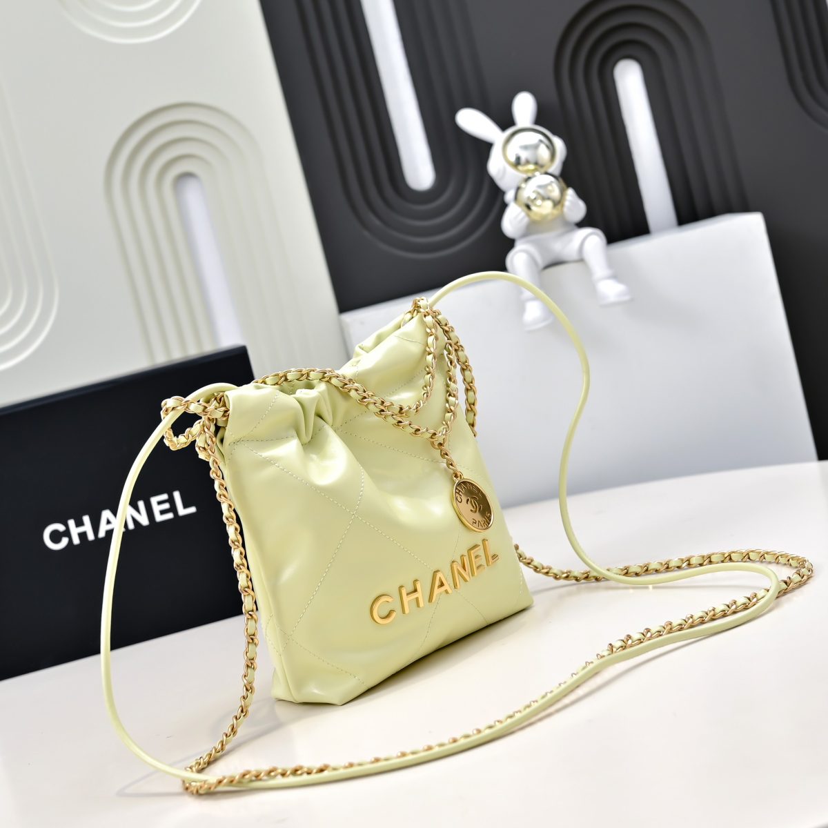 Chanel Mini 22bag - Image 3