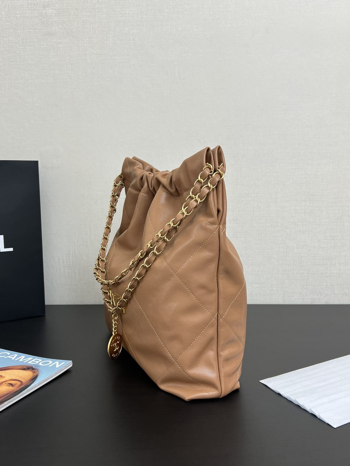 Chanel 22 Shopping Bag - Image 4