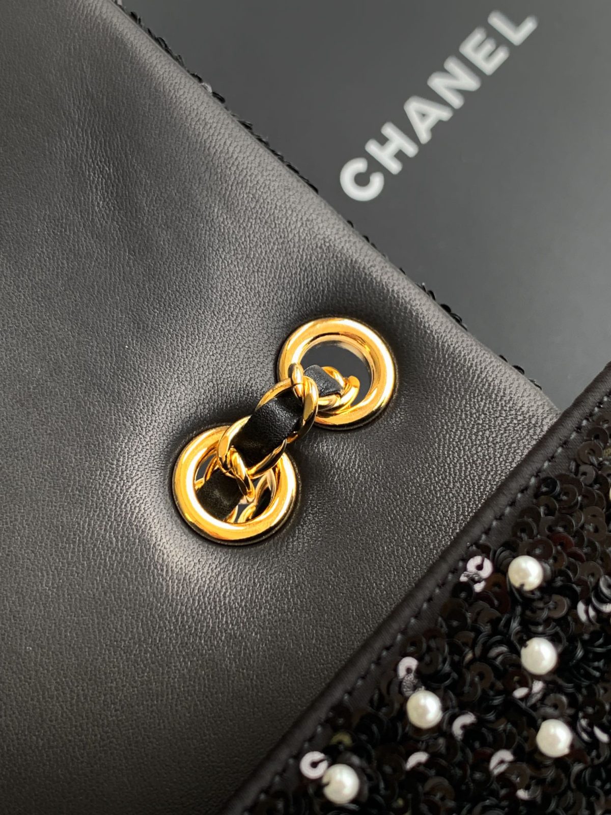 Chanel Classic Flap Bag - Image 8