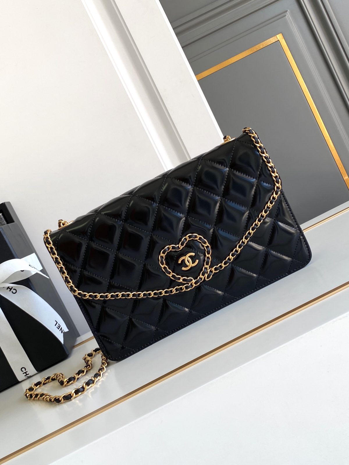 Chanel Chain Bag - Image 1