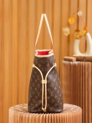 LV Neverfull Shopping Bag - Image 7