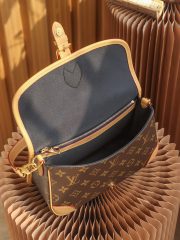 LV Diane Bag - Image 10