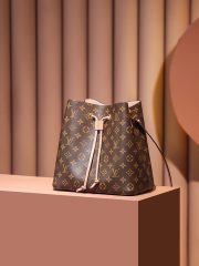 LV 𝐍É𝐎𝐍𝐎É Bucket Bag - Image 4