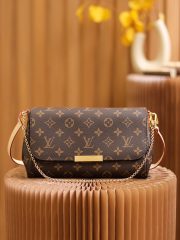 LV 𝐅𝐀𝐕𝐎𝐑𝐈𝐓𝐄 Bag - Image 2