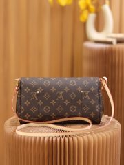 LV 𝐅𝐀𝐕𝐎𝐑𝐈𝐓𝐄 Bag - Image 7