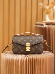 LV 𝐏𝐨𝐜𝐡𝐞𝐭𝐭𝐞 𝐌é𝐭𝐢𝐬 𝐄𝐚𝐬𝐭 𝐖𝐞𝐬𝐭 Bag - Image 3