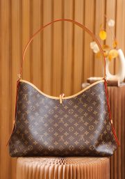LV Carryall Bag MM - Image 7