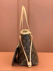 LV Neverfull Bag - Image 7
