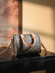 LV 𝐍𝐀𝐍𝐎 𝐒𝐏𝐄𝐄𝐃𝐘 Bag - Image 4