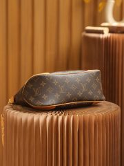 LV 𝐁𝐎𝐔𝐋𝐎𝐆𝐍𝐄 Bag - Image 6