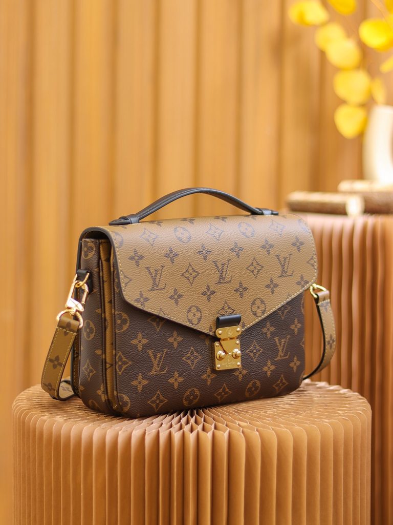 LV 𝗣𝗢𝗖𝗛𝗘𝗧𝗧𝗘 𝗠𝗘𝗧𝗜𝗦 Bag photo review