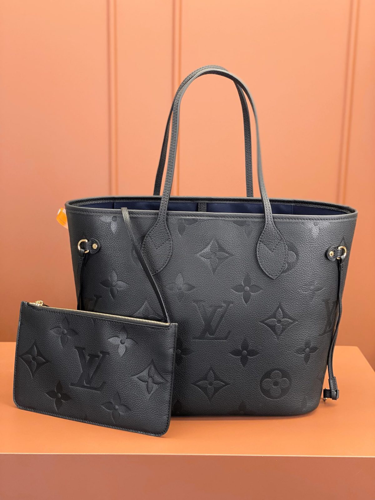LV Neverfull MM Bag - Image 1