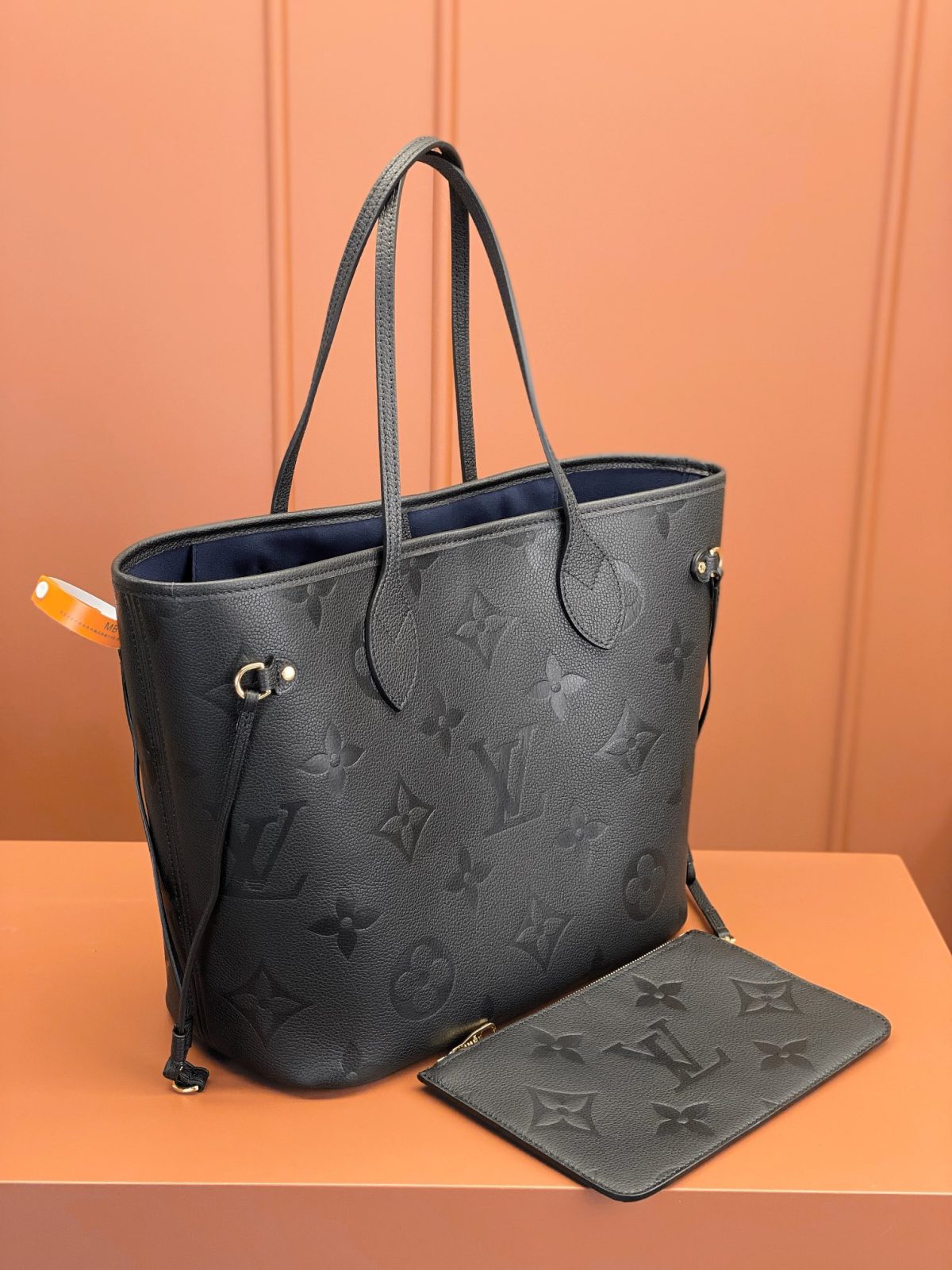 LV Neverfull MM Bag - Image 3