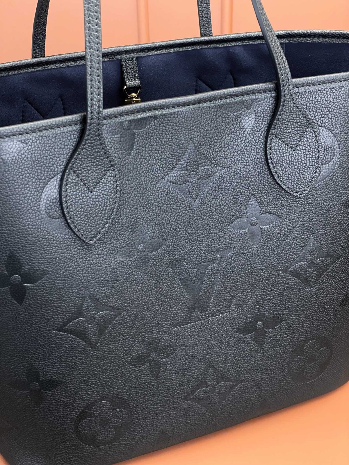 LV Neverfull MM Bag - Image 6