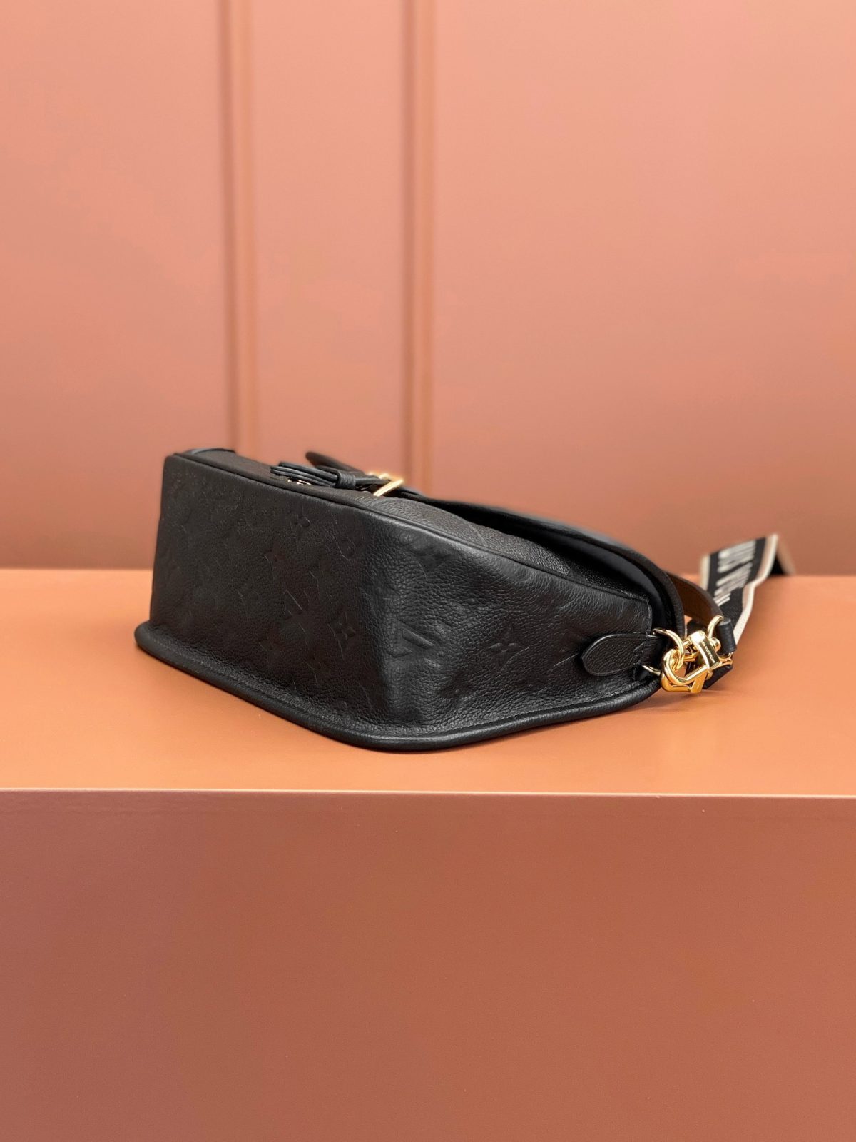 LV Diane Bag - Image 3