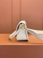 LV Diane Bag - Image 5