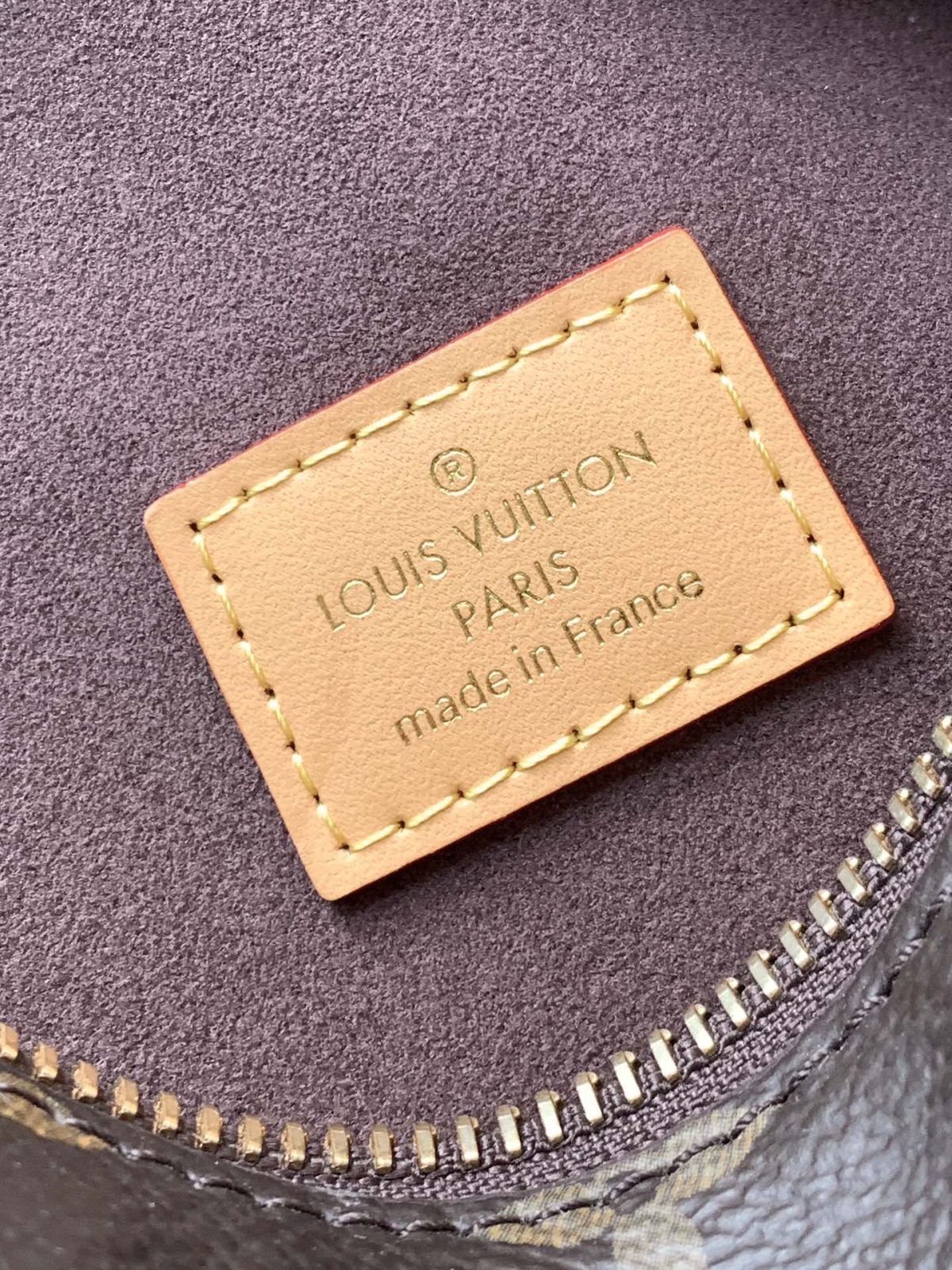 LV Cruise Bag - Image 9