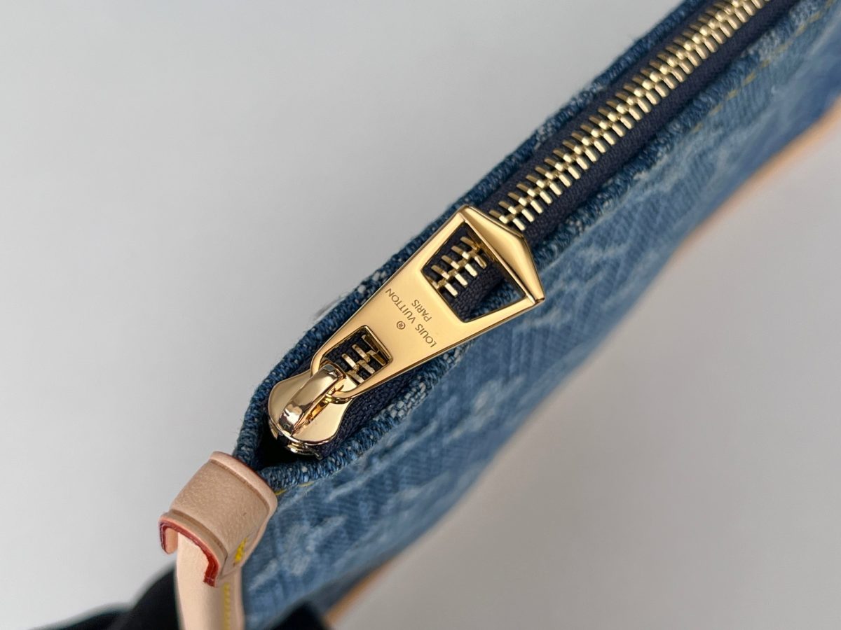 LV Bag - Image 6
