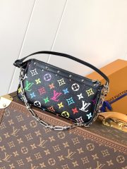 LV Pochette Accessoires Bag - Image 2