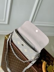 LV Wallet On Chain Ivy Bag - Image 6