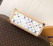 LV Onthego Handbag - Image 5