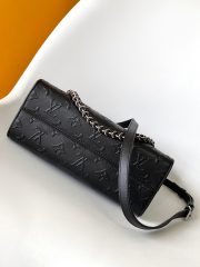 LV Onthego Handbag - Image 4