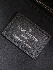 LV Onthego Handbag - Image 9