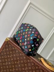 LV Makeup Bag - Image 3