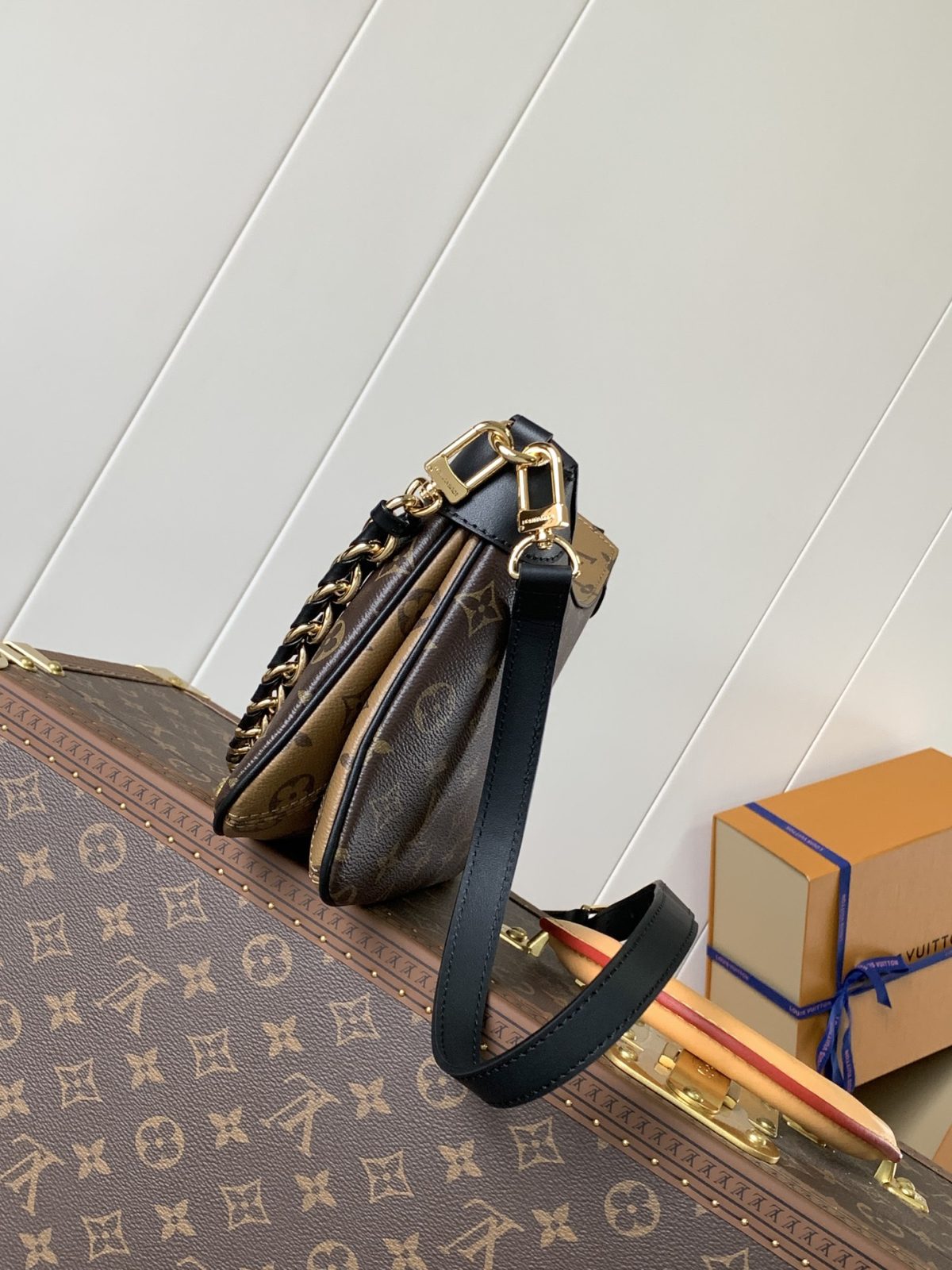 LV Twinny Bag - Image 3