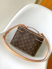 LV Nice Bb Makeup Bag - Image 2