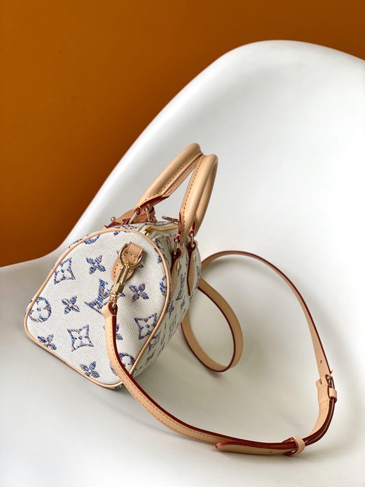LV Speedy Bandoulière 20 Bag - Image 3