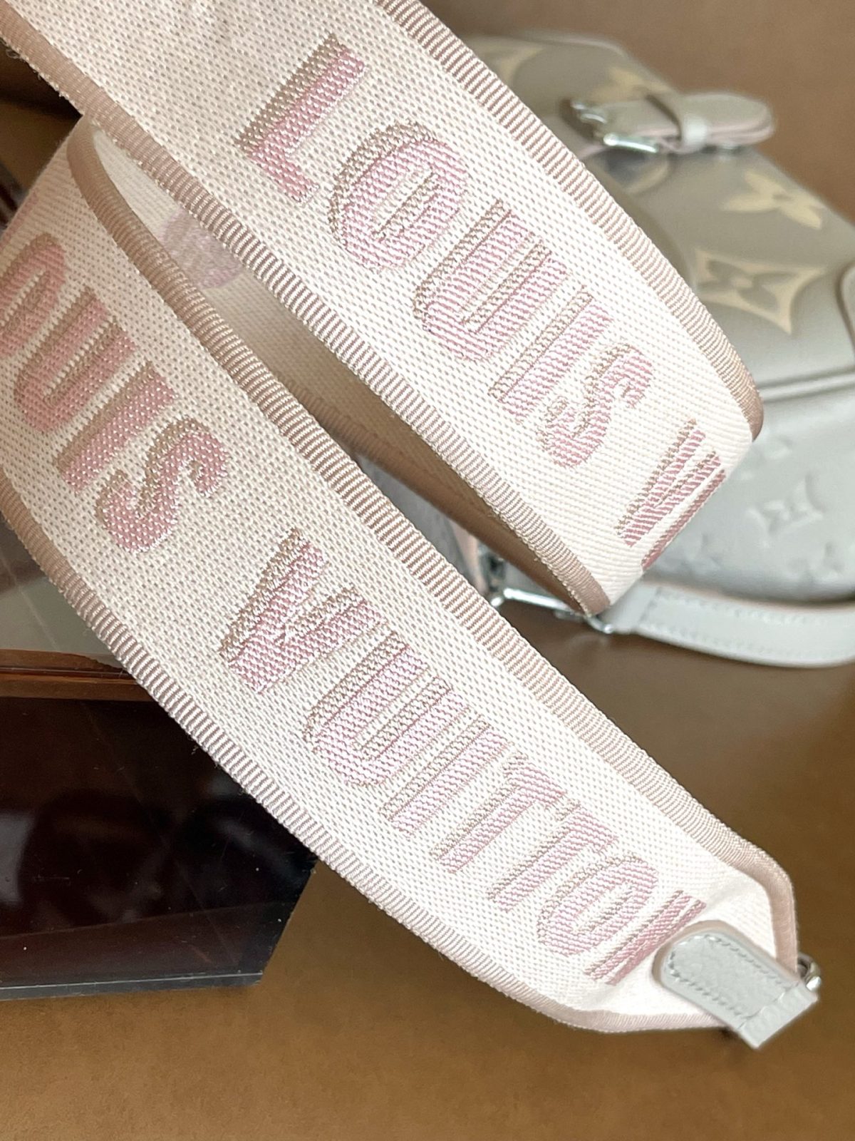 LV Diane Bag - Image 7