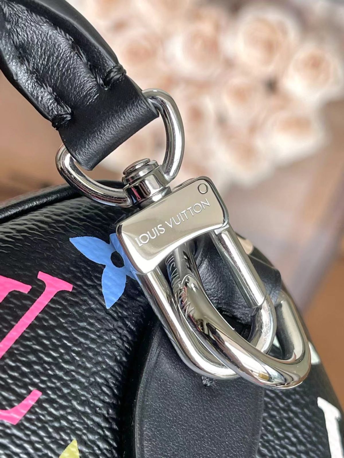 LV Speedy Soft 30 Bag - Image 4
