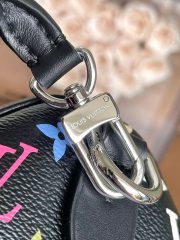 LV Speedy Soft 30 Bag - Image 4