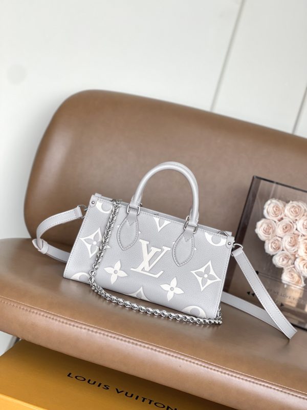 LV  Onthego East West
