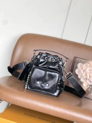 LV NOÉ CARGO