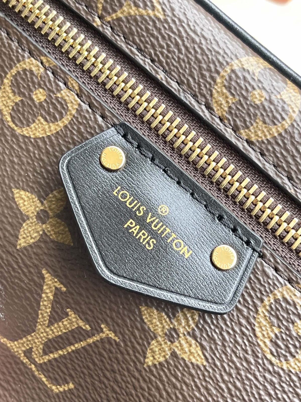 LV Vanity Bag - Image 8