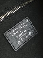 LV CarryAll Dark MM - Image 9