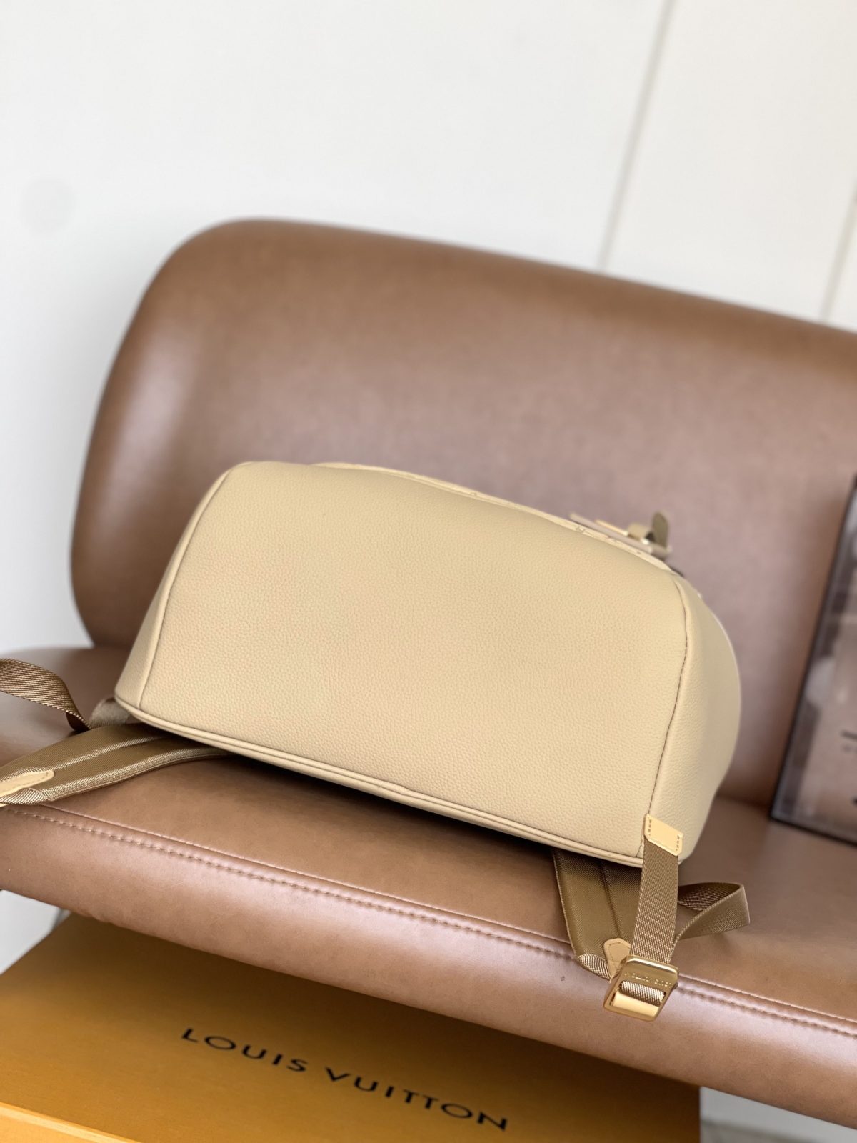 LV Outdoor Backpack - Image 5
