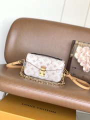 LV OCHETTE METIS EAST WEST